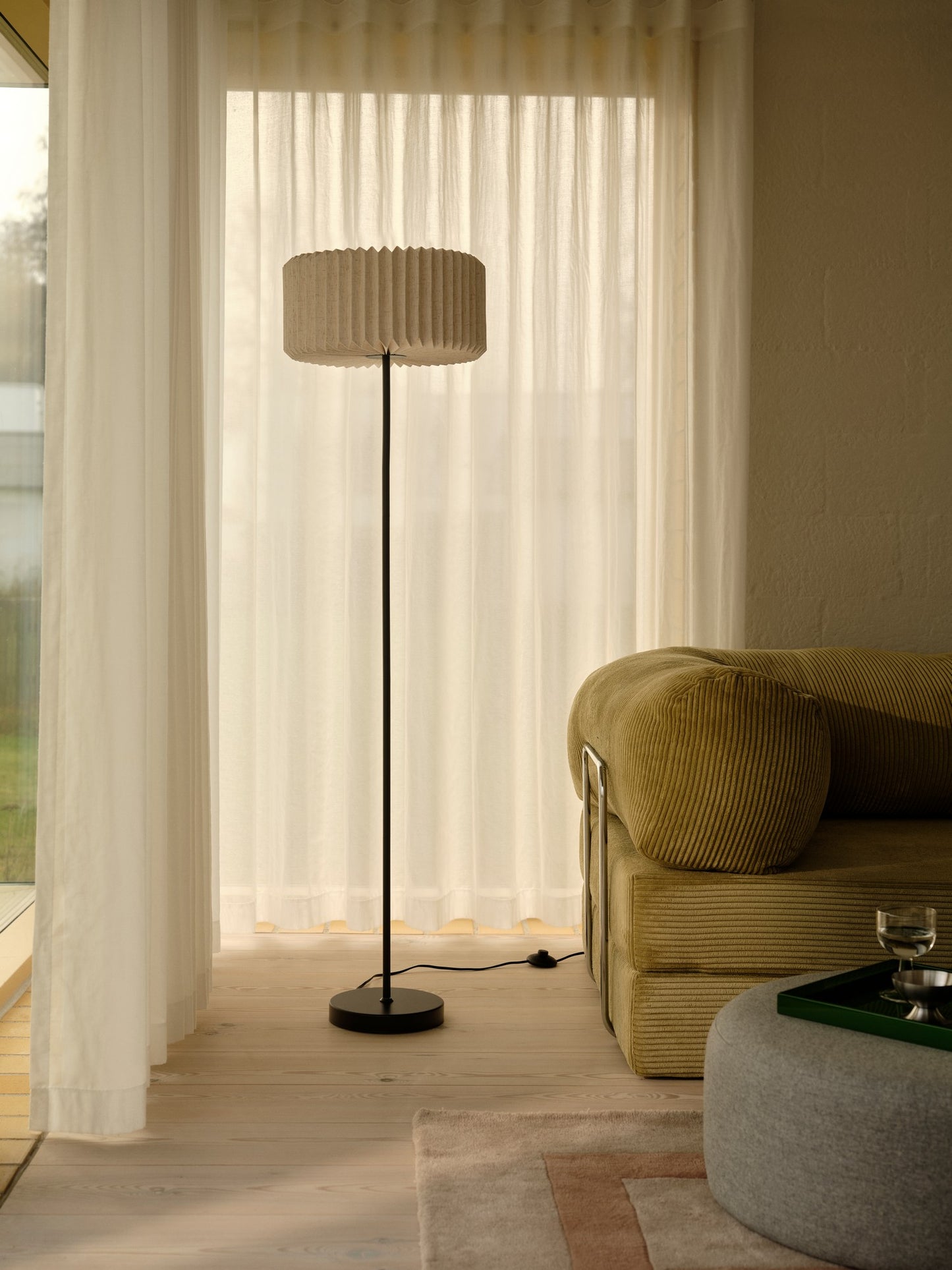 Vivienne - Floor lamp