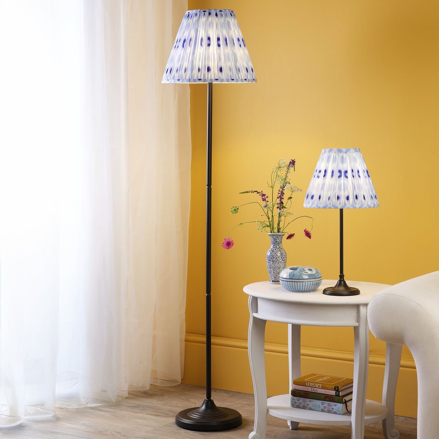 Padme Table Lamp Matt Black With Shade