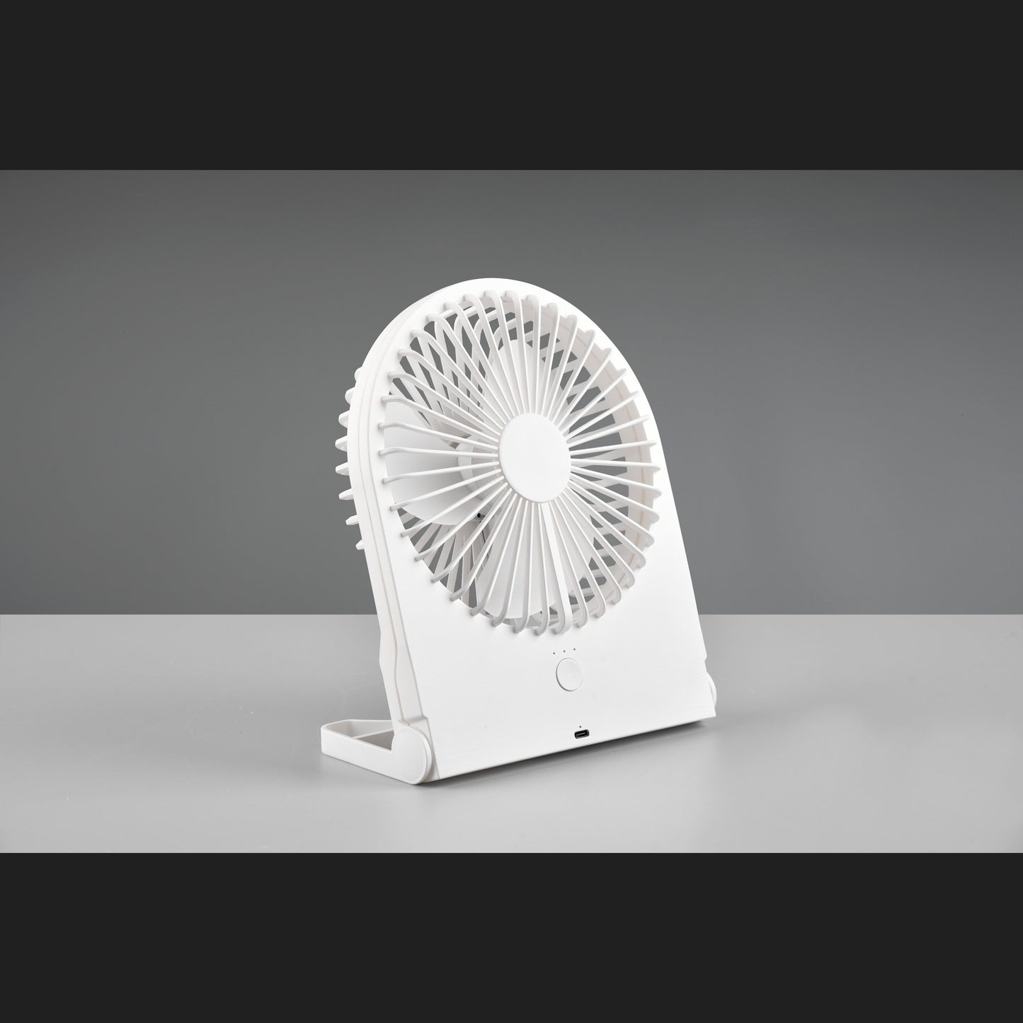 Breezy  - Fan - White - Reality