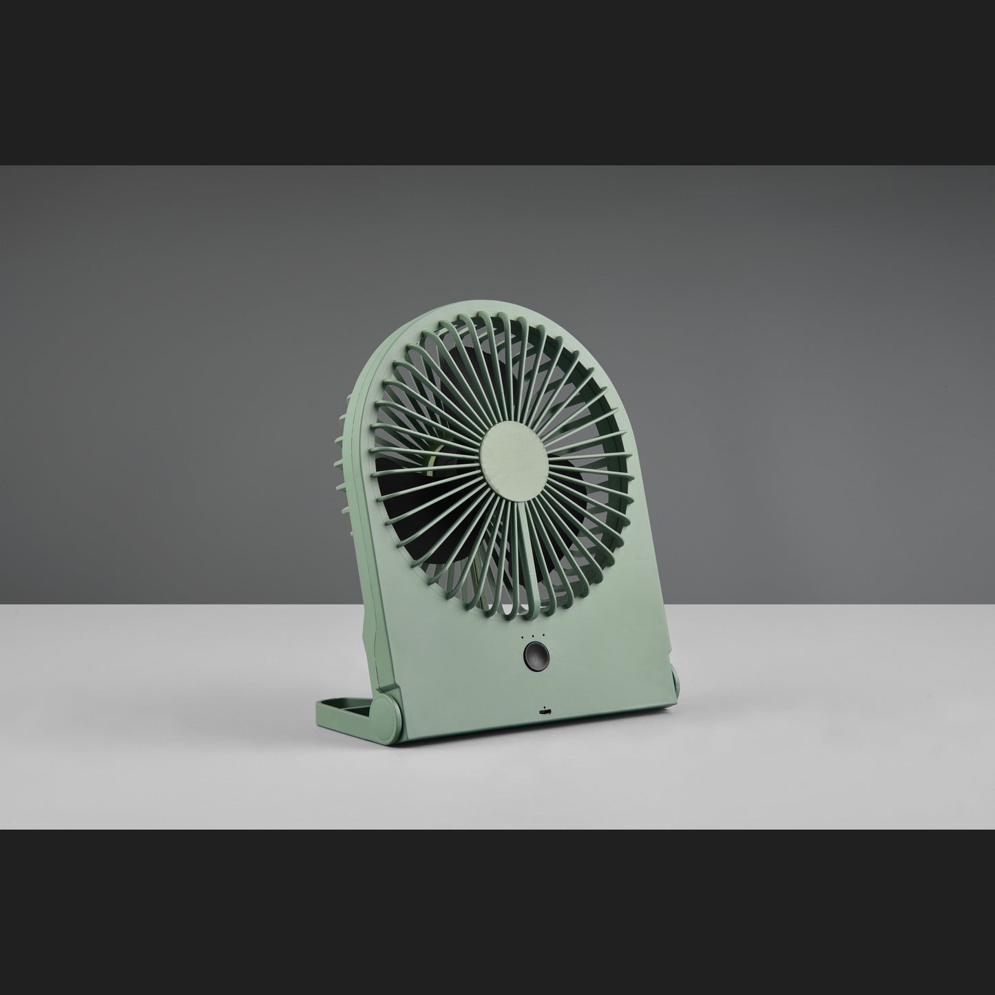 Breezy  - Fan - Pistachio Green - Reality