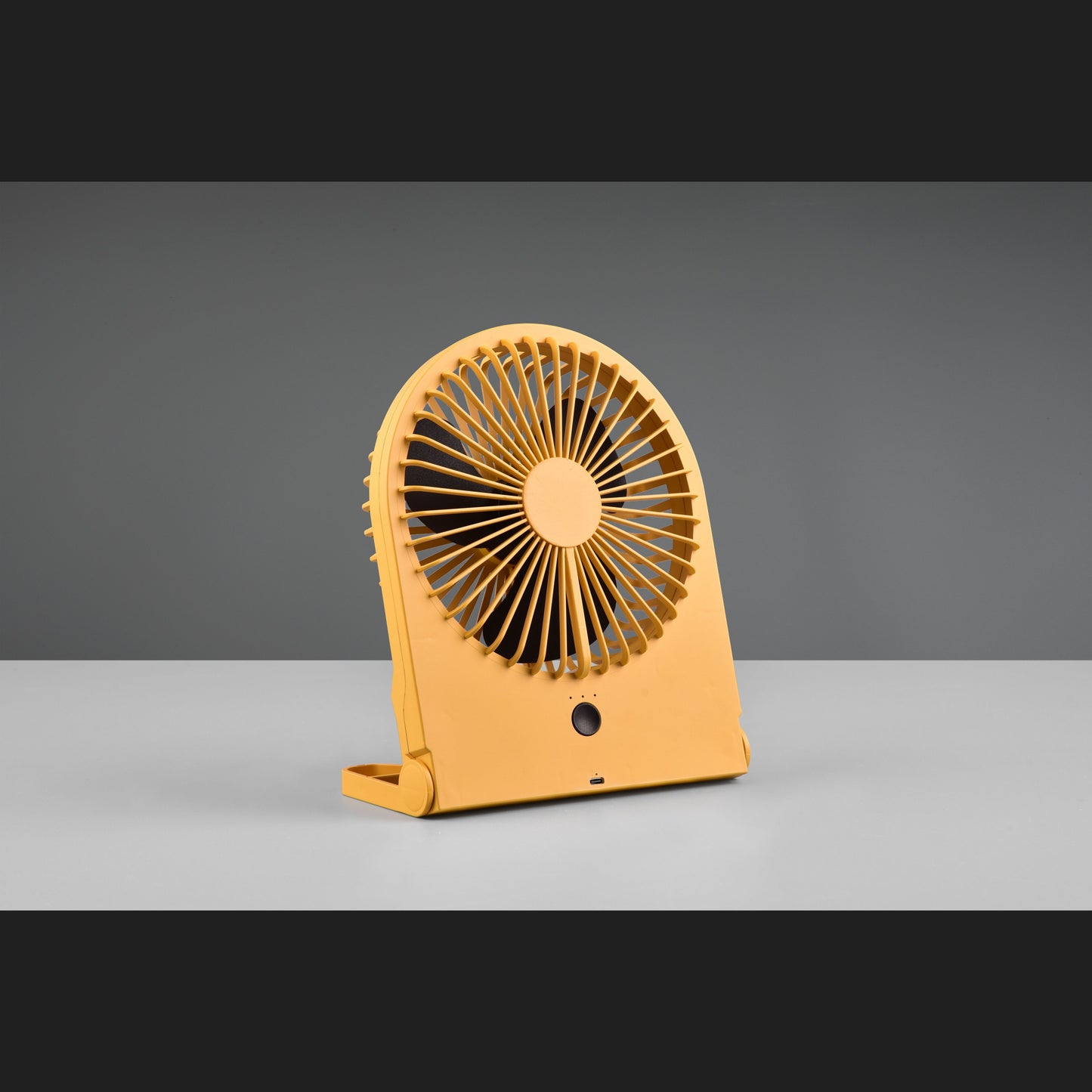 Breezy  - Fan - Illuminate Yellow - Reality