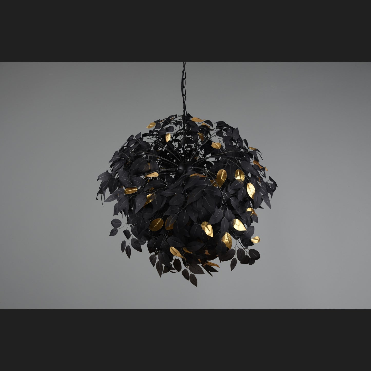 Leavy  - Chandelier - Black - Gold - Reality