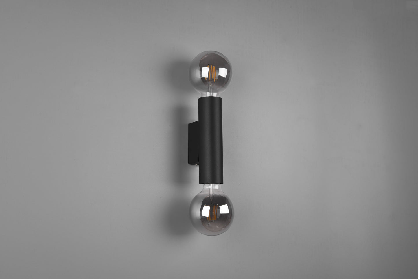 Vannes  - Wall lamp - Black Matt - Reality