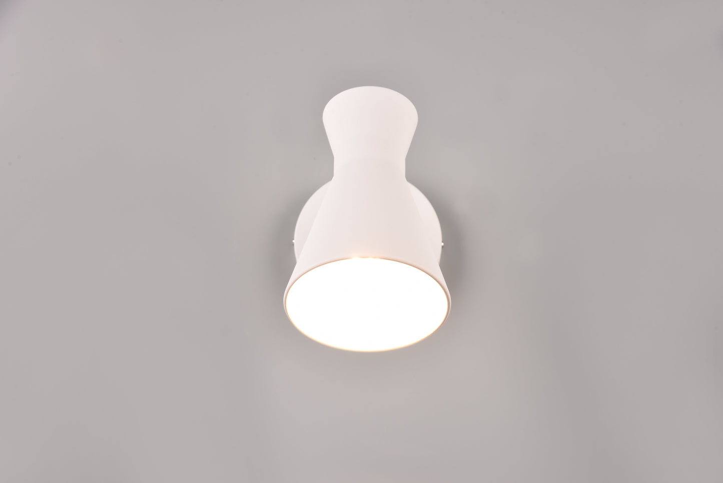 Enzo  - Wall lamp - White Matt - Reality