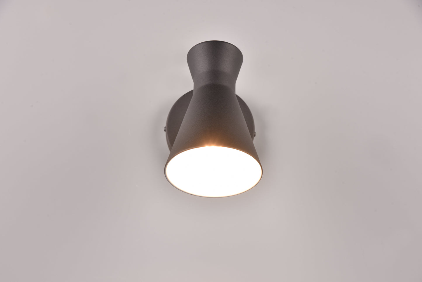 Enzo  - Wall lamp - Black Matt - Reality