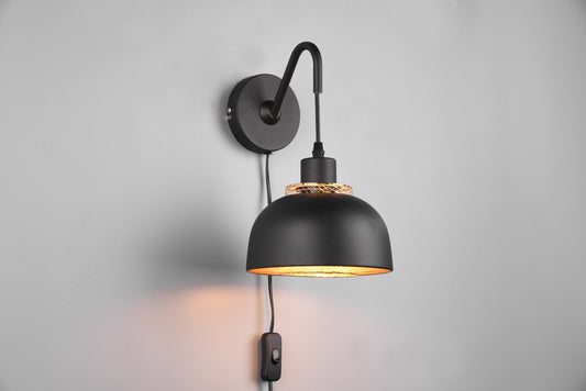 Punch  - Wall lamp - Black Matt - Reality