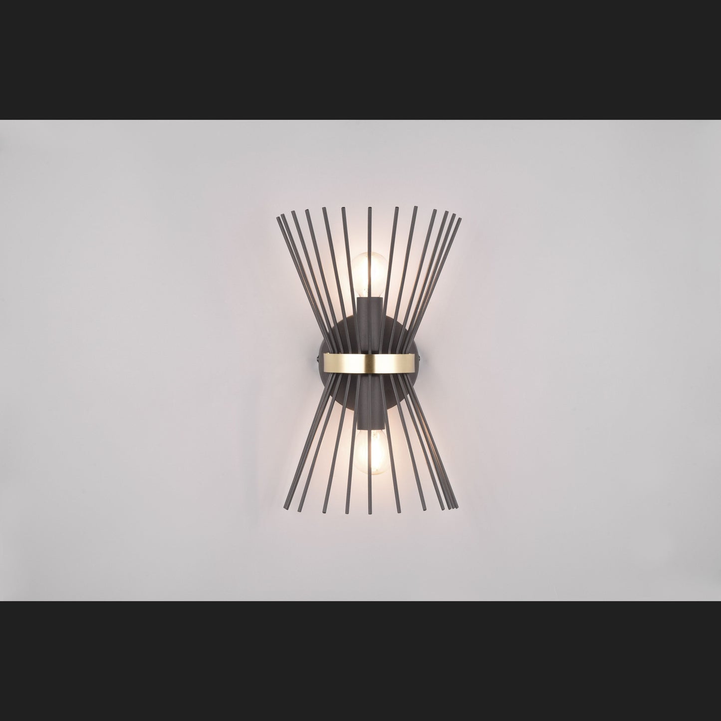 Rod  - Wall lamp - Black - Gold - Reality