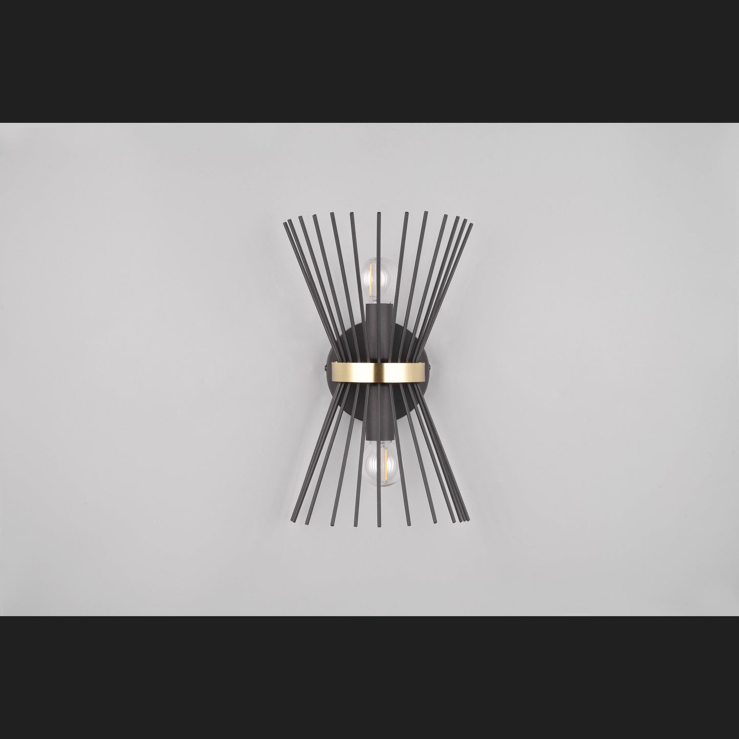 Rod  - Wall lamp - Black - Gold - Reality