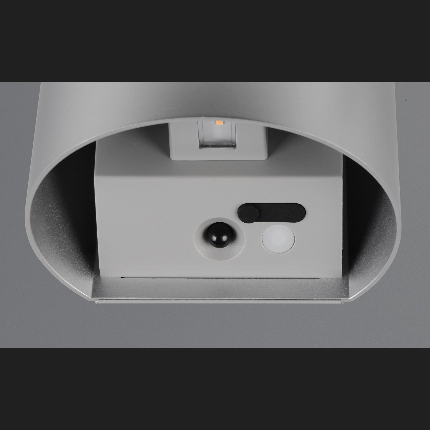 Genie - Wall Lamp - Titanium - Reality - R24161687