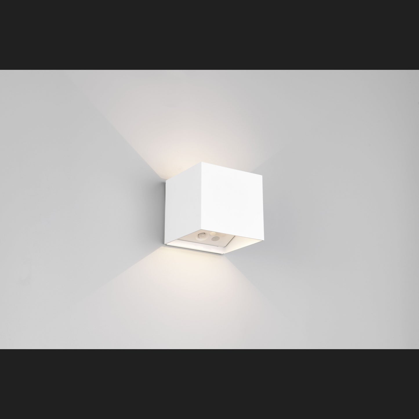Genie - Wall Lamp - White Matt - Reality - R24169631