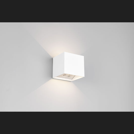 Genie - Wall Lamp - White Matt - Reality - R24169631