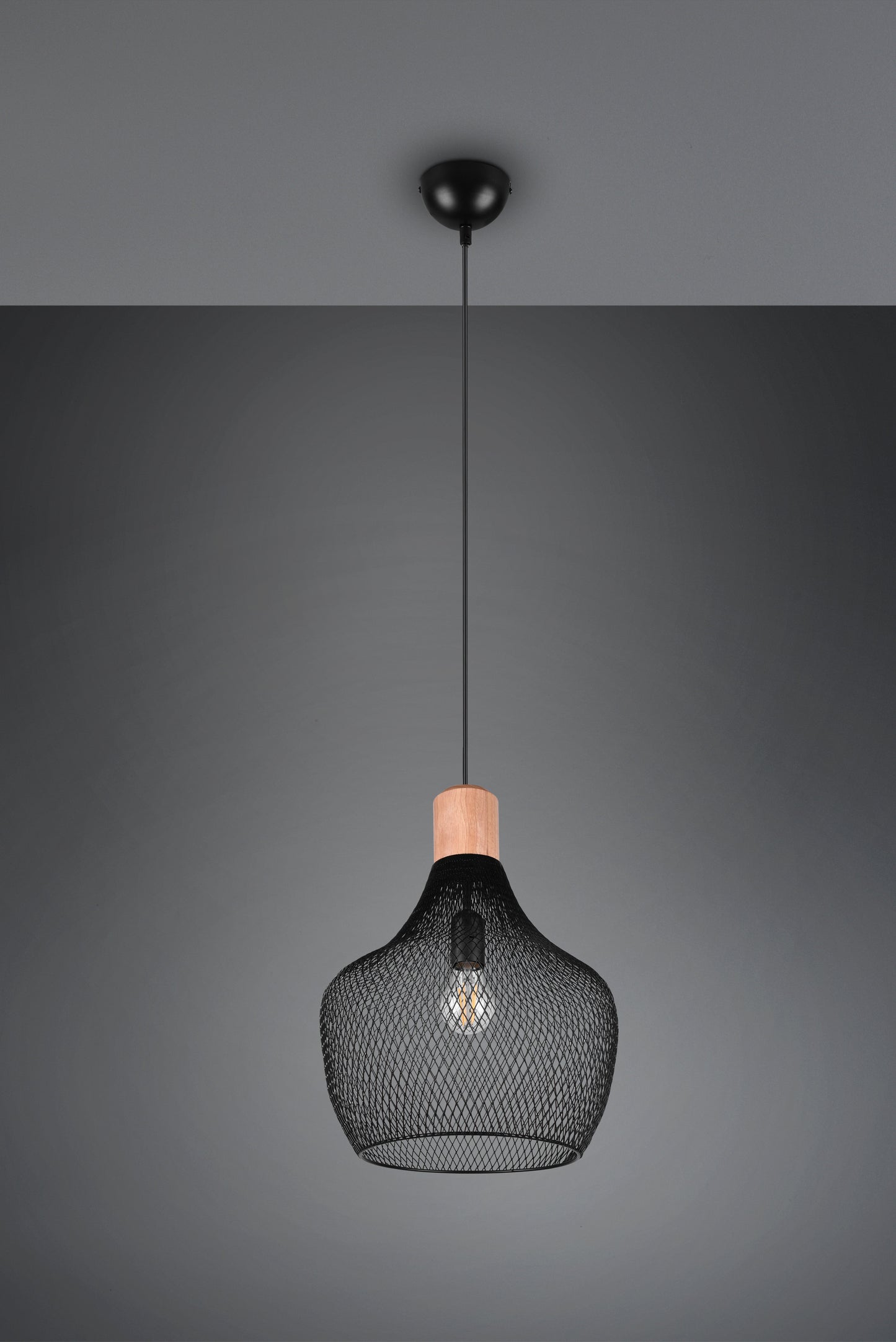 Valeria  - Pendant - Black Matt - Reality