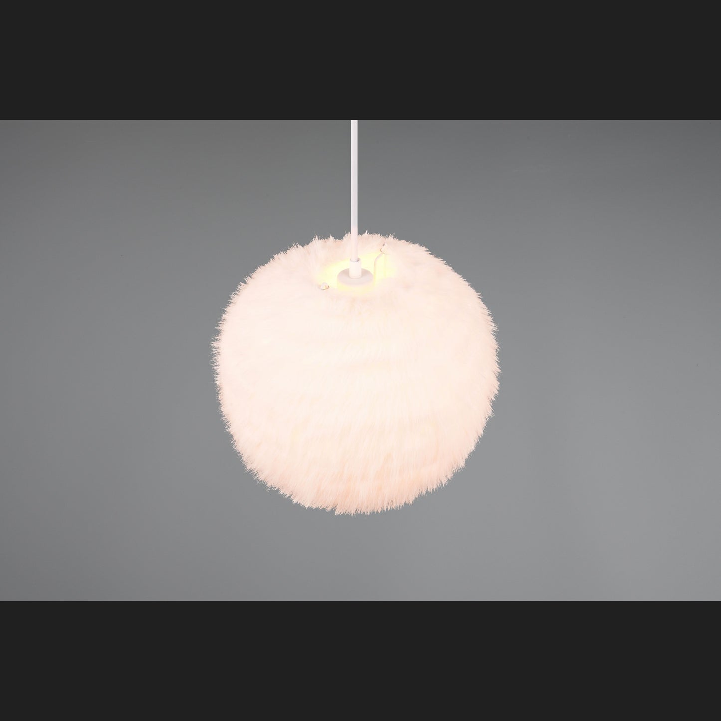 Furry  - Pendant - Sand - Reality