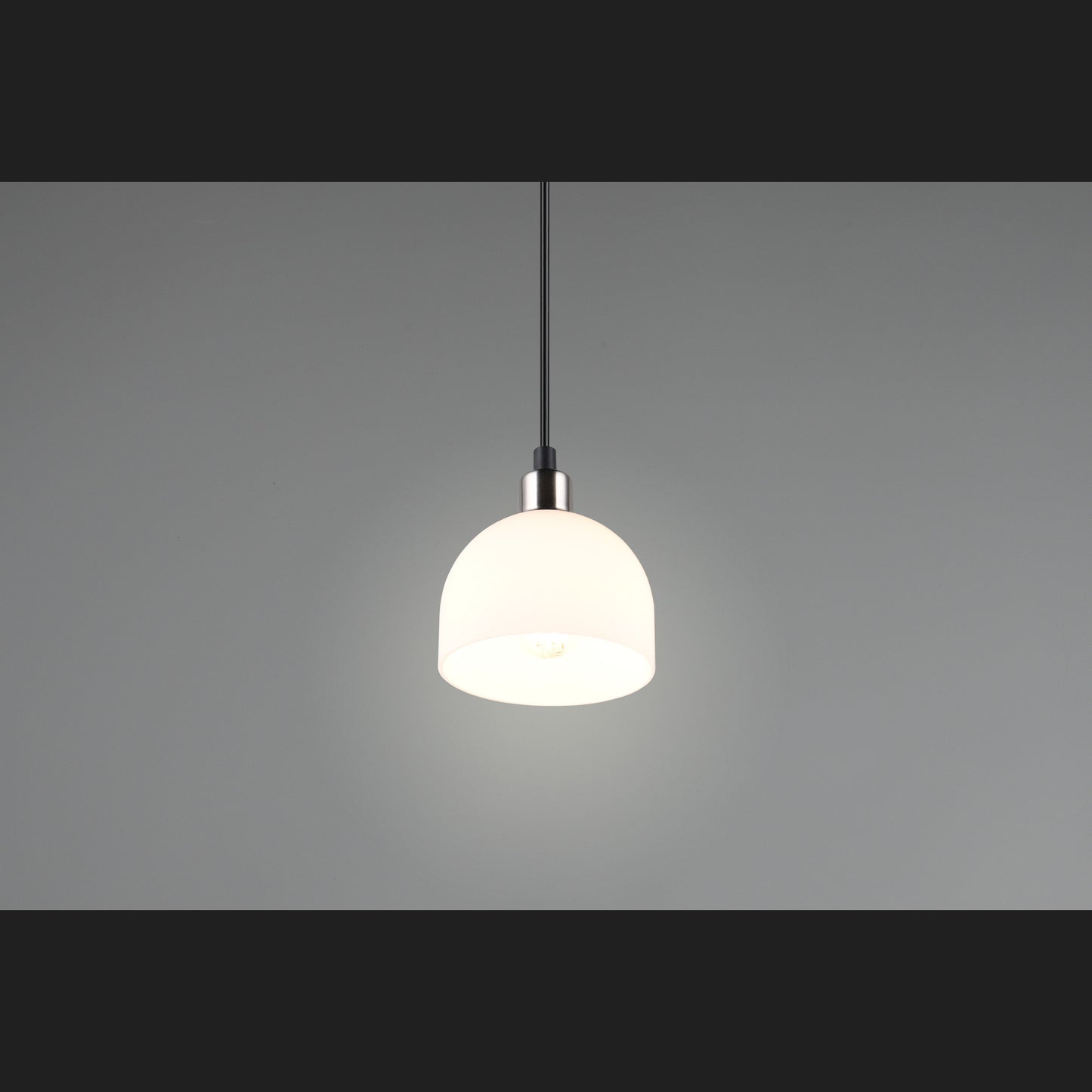 Molly - Pendant - White - Reality - R31861007