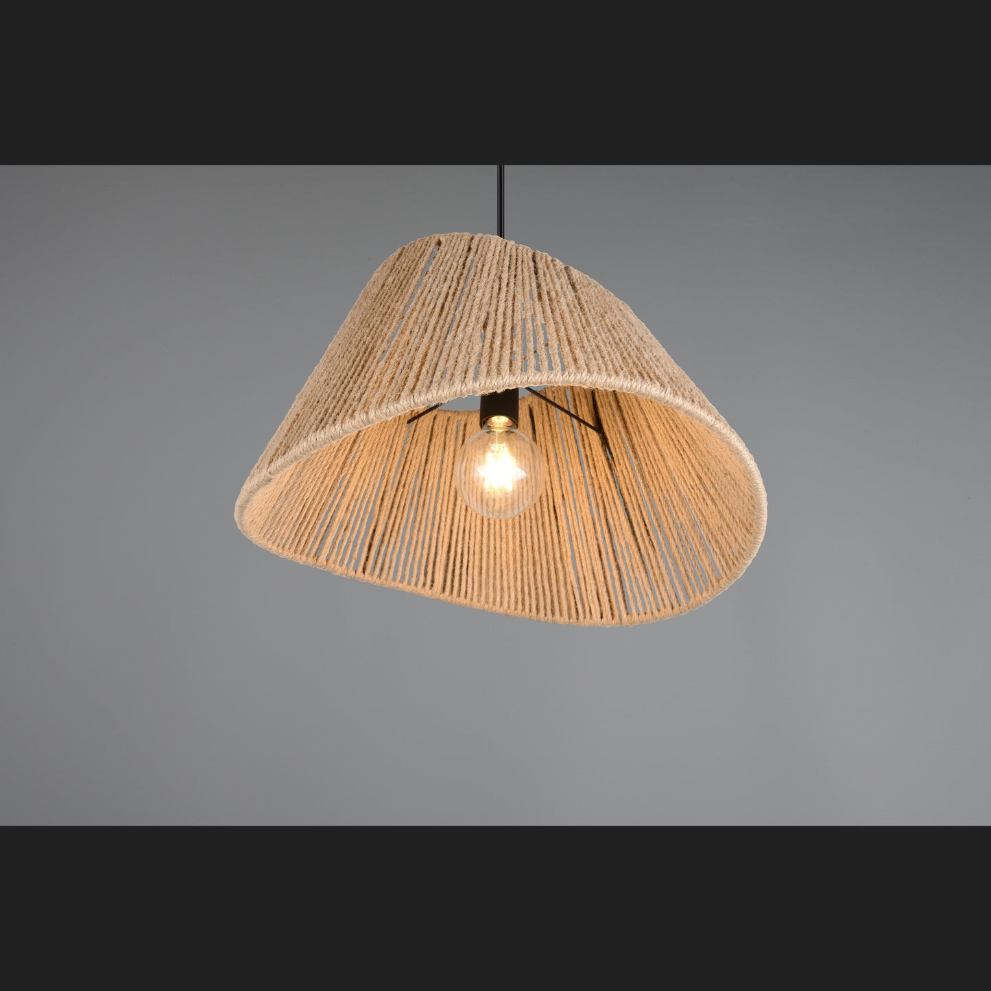 Valerie - Pendant - Natural Finish - Reality - R31881036