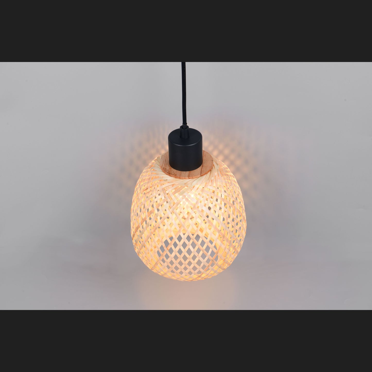 Amelie - Pendant - Natural Finish - Reality - R31941036