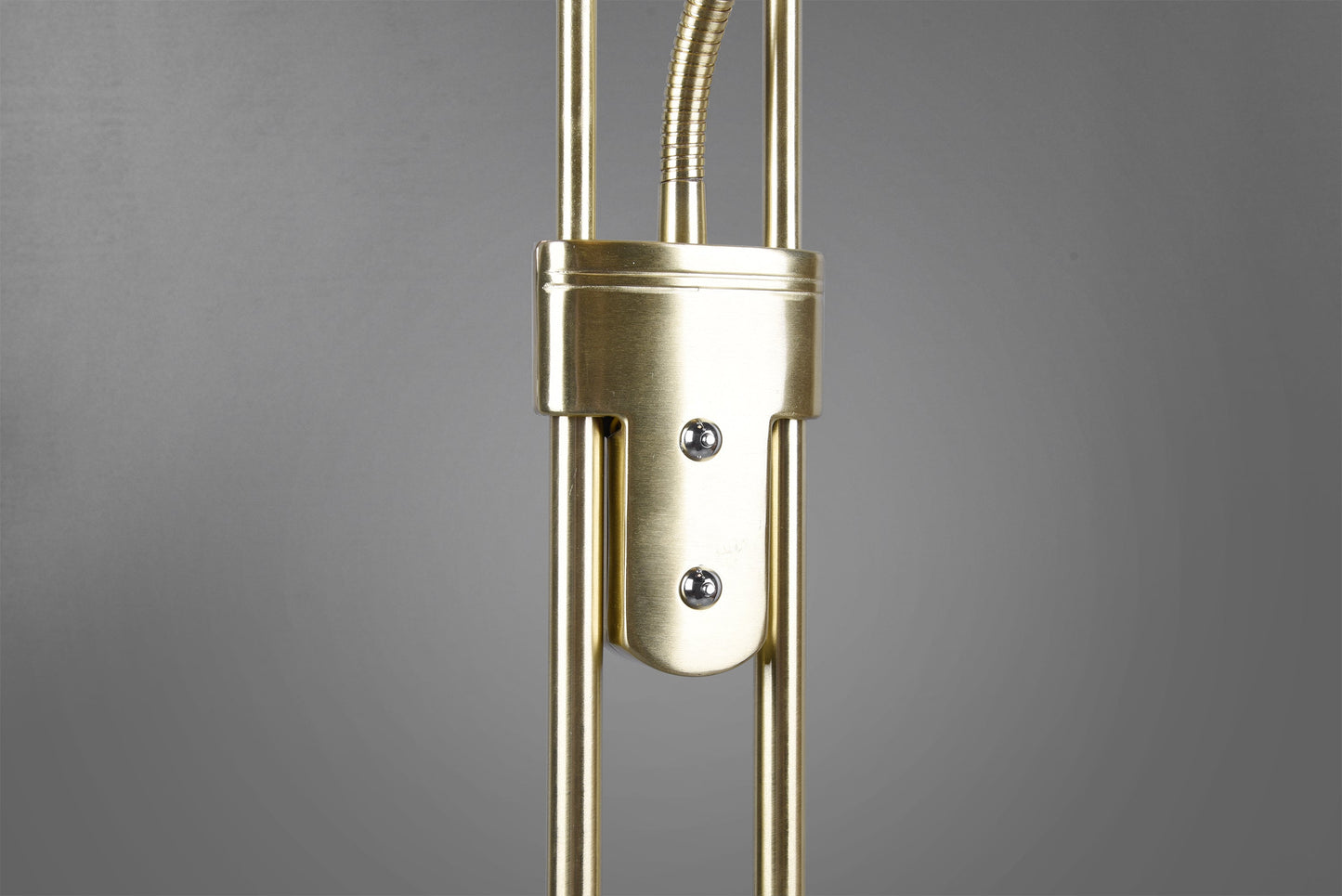 Orson  - Floor lamp - Alabaster Coloured - Reality