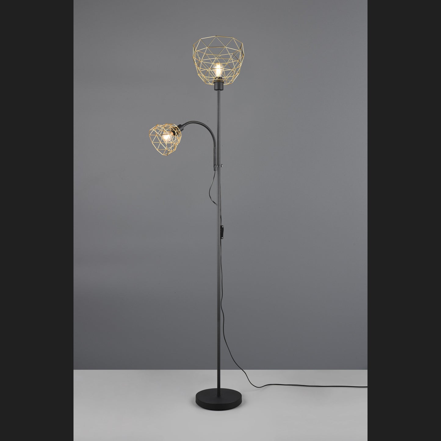 Haval  - Floor lamp - Brass Polished - Reality