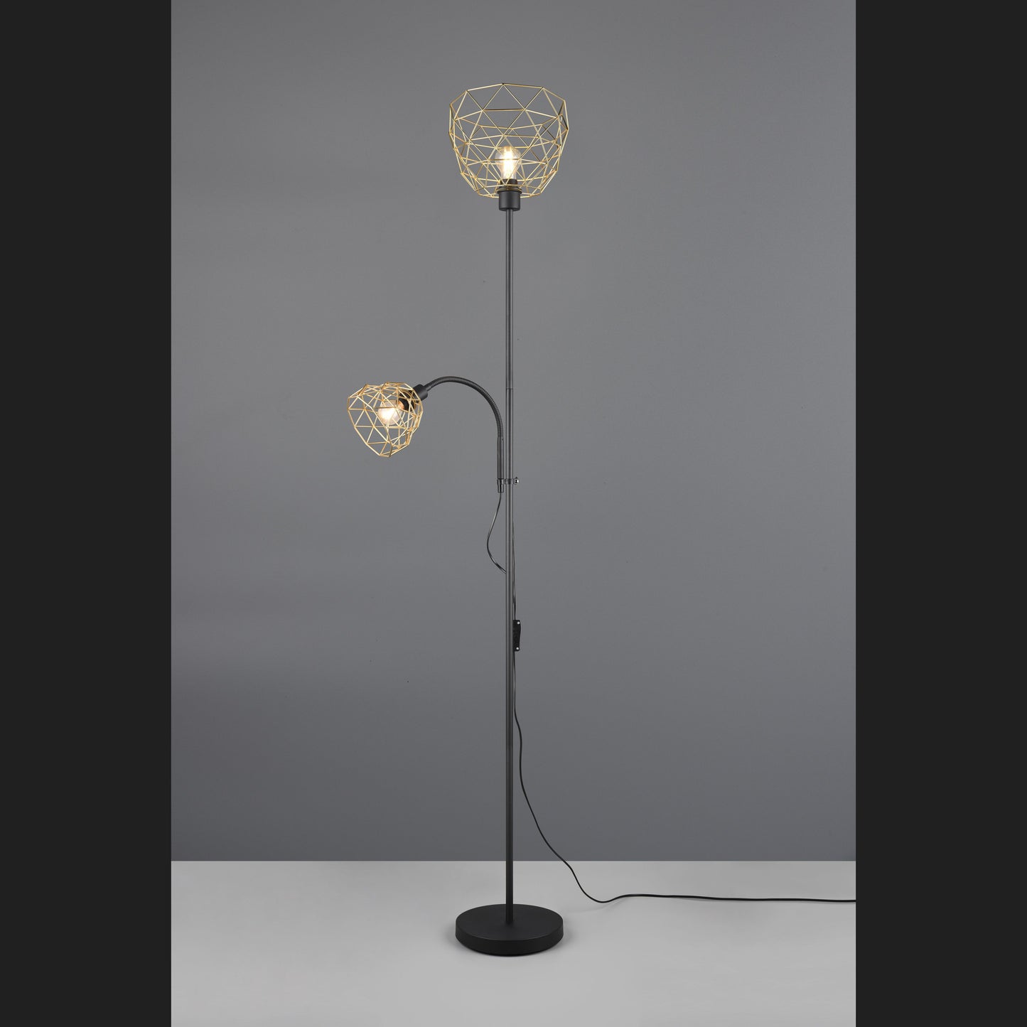 Haval  - Floor lamp - Brass Polished - Reality