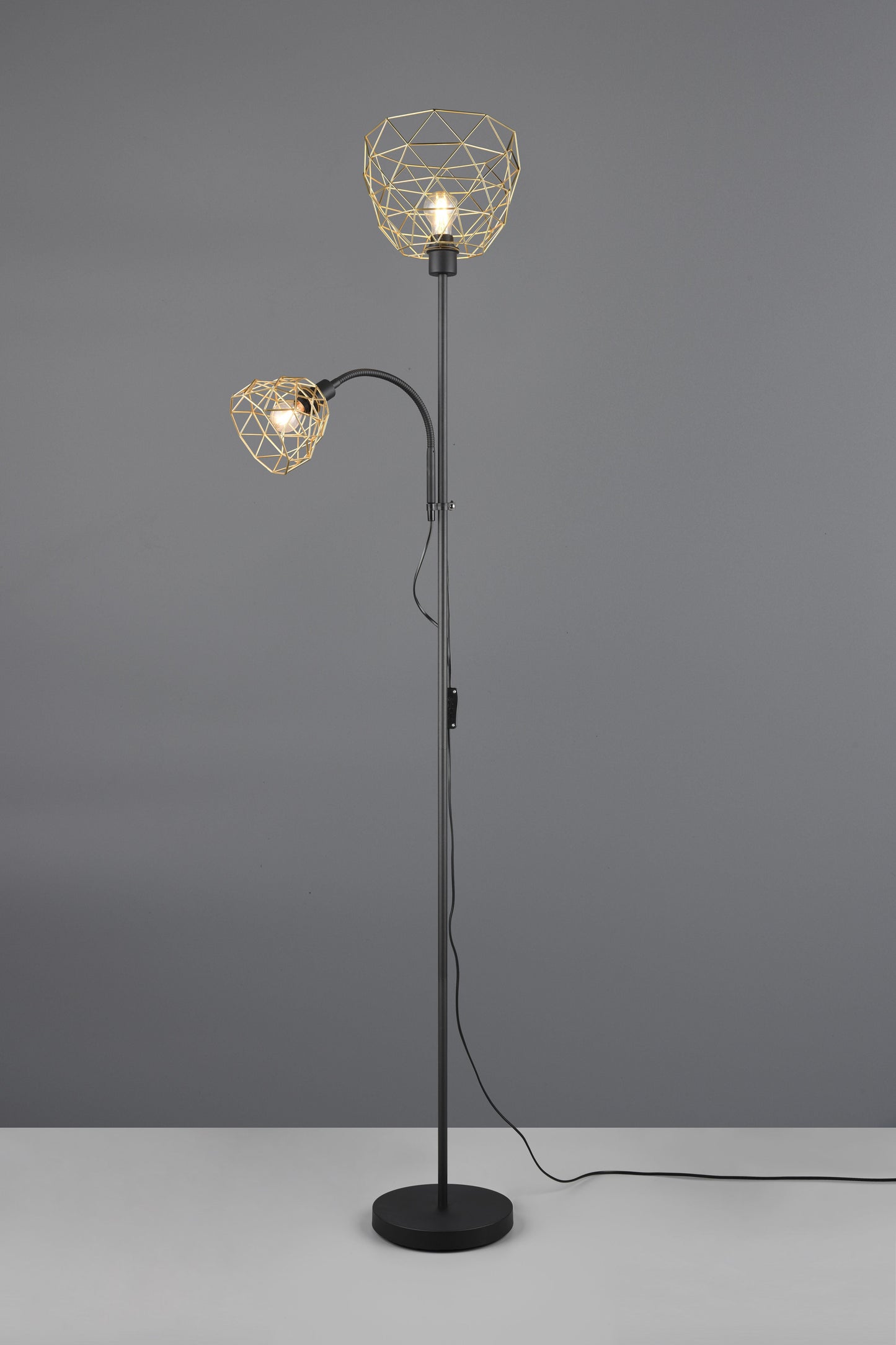 Haval  - Floor lamp - Brass Polished - Reality