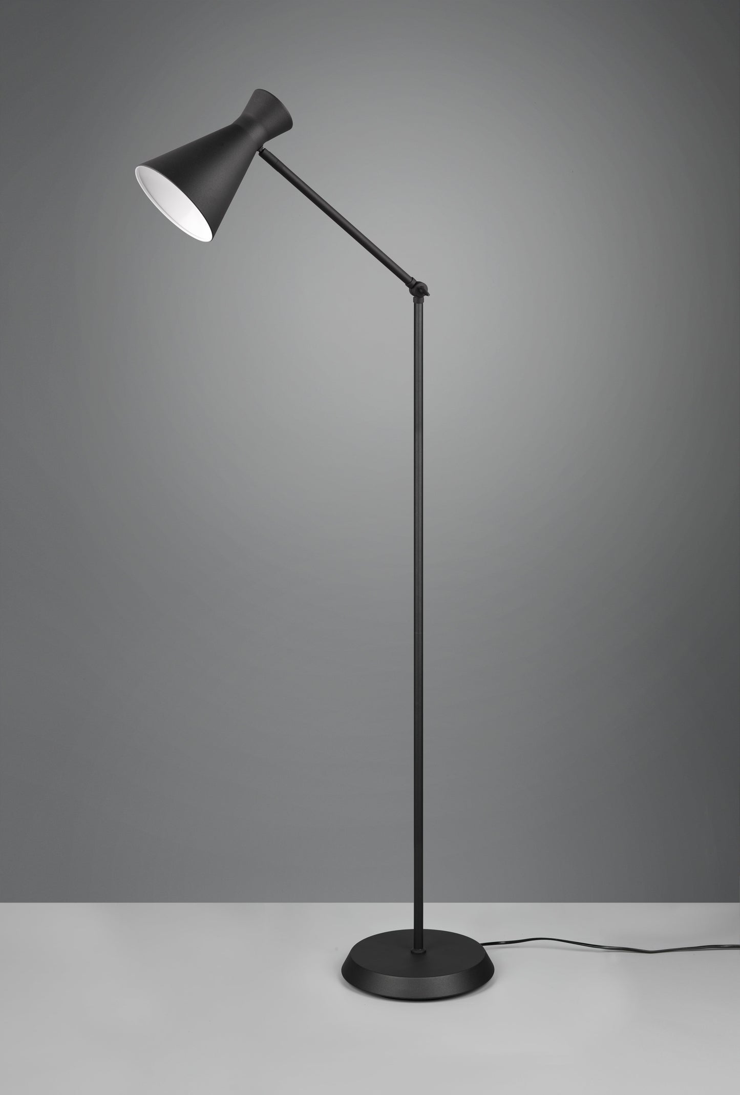 Enzo  - Floor lamp - Black Matt - Reality