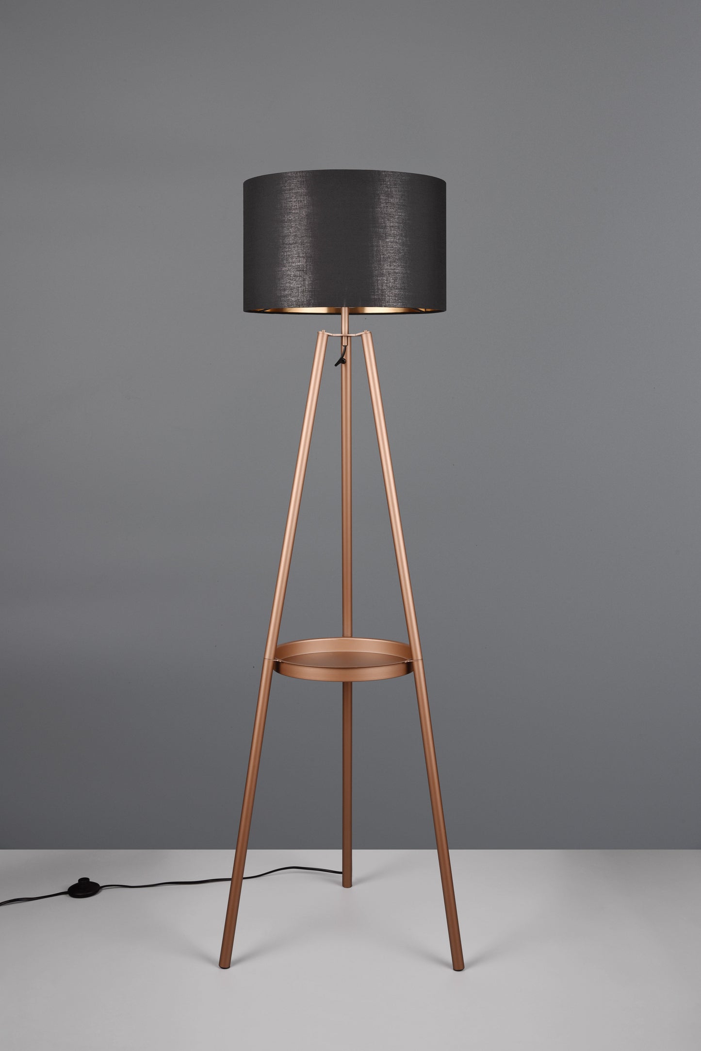 Colette  - Floor lamp - Black - Gold - Reality