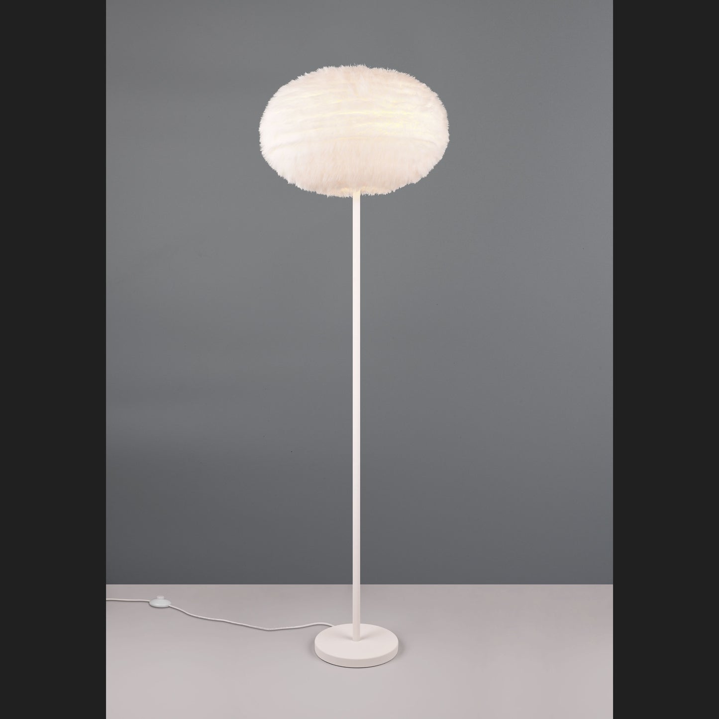 Furry  - Floor lamp - Sand - Reality