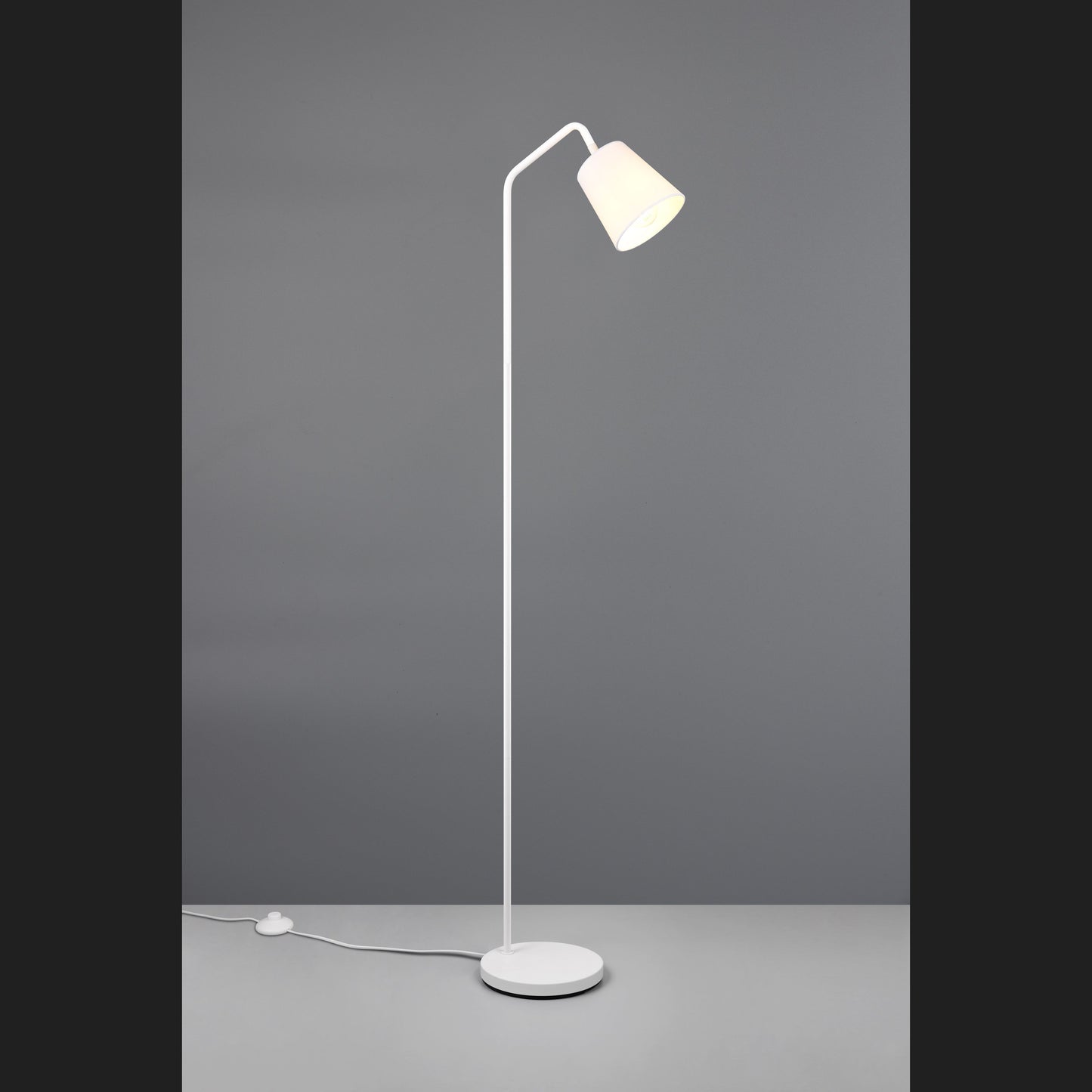 Buddy  - Floor lamp - White - Reality