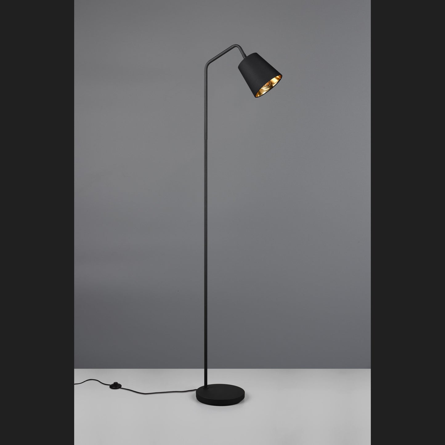 Buddy  - Floor lamp - Black - Gold - Reality