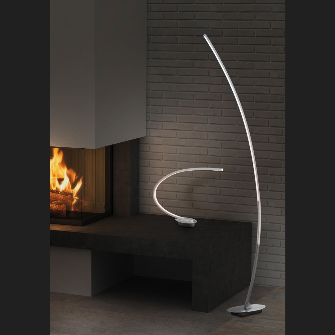 Solo  - Floor lamp - White - Reality