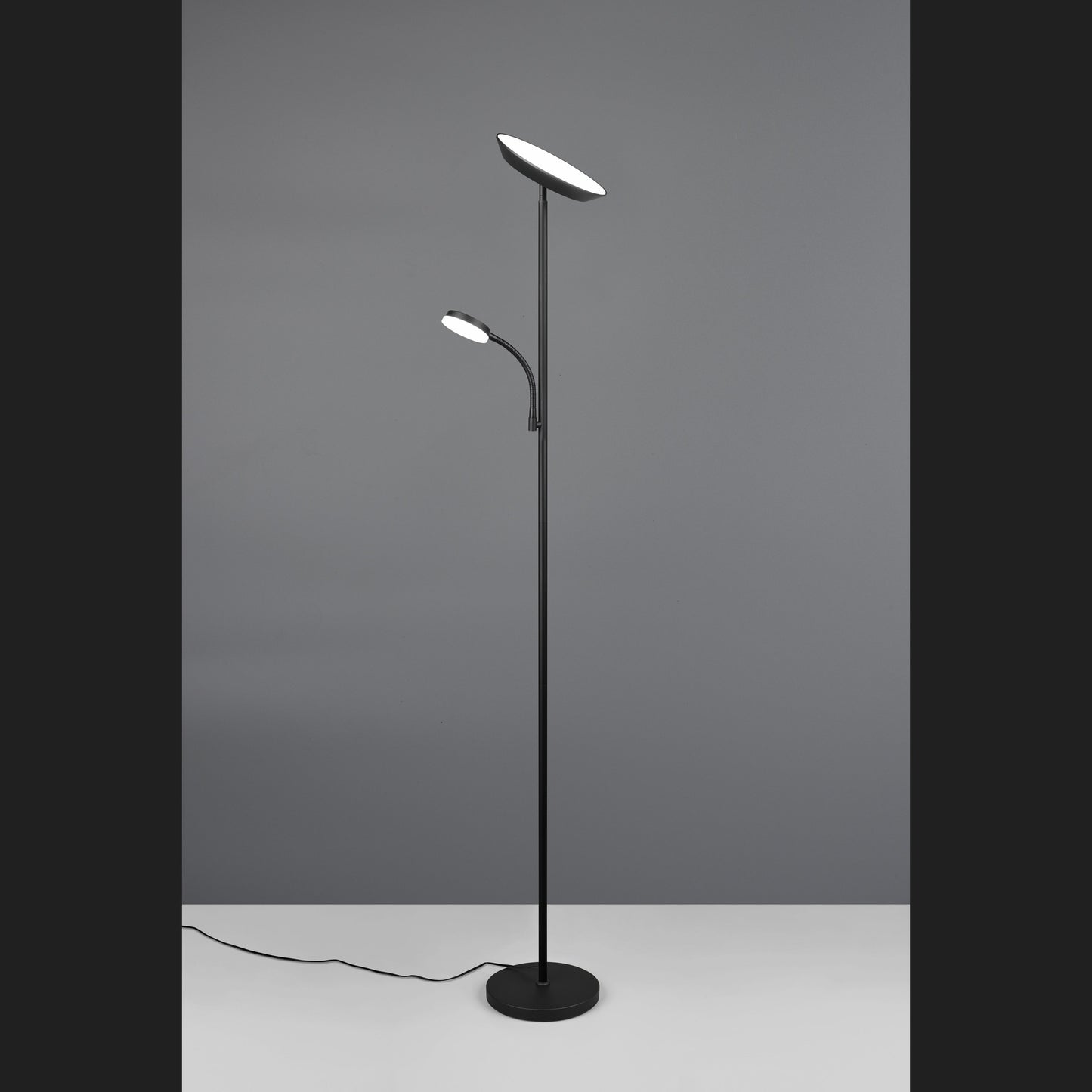 Specter - Floor Lamp - Black Matt - Reality - R47842132