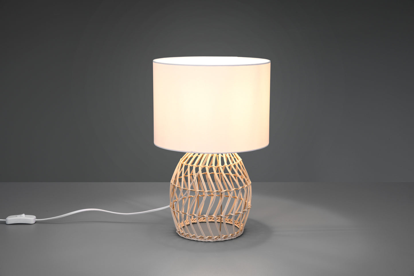 Rike  - Table lamp - White - Reality