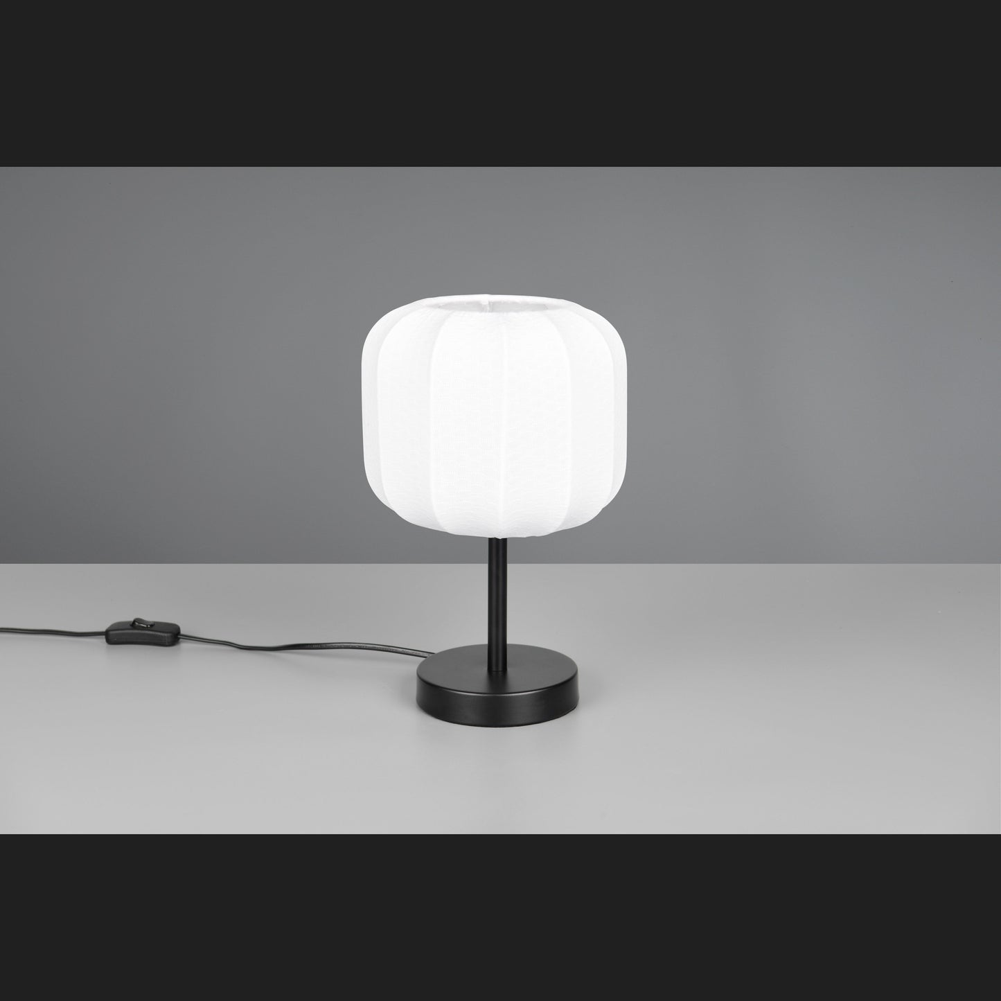Madeline - Table Lamp - White - Reality - R51971001