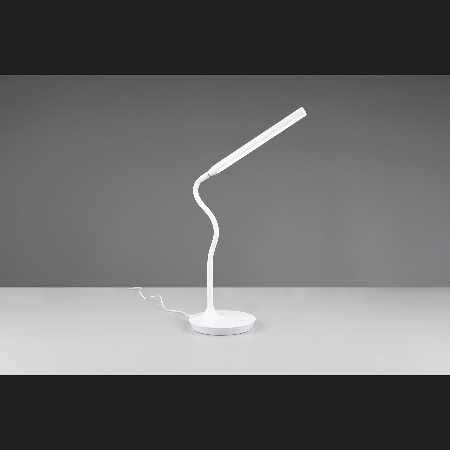 Toro  - Table lamp - White - Reality
