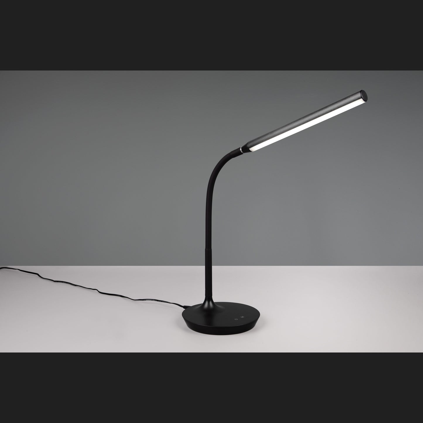 Toro  - Table lamp - Black - Reality