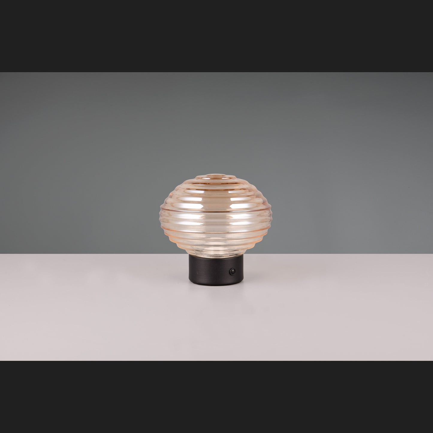 Earl  - Table lamp - Amber - Reality