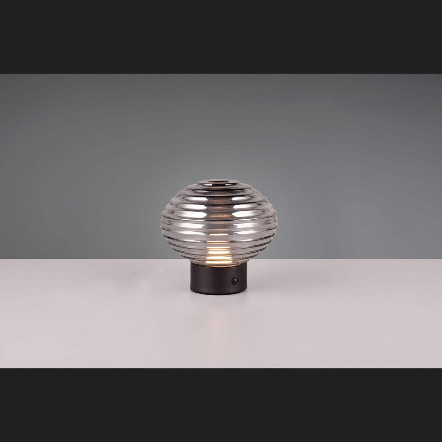 Earl  - Table lamp - Smoke - Reality