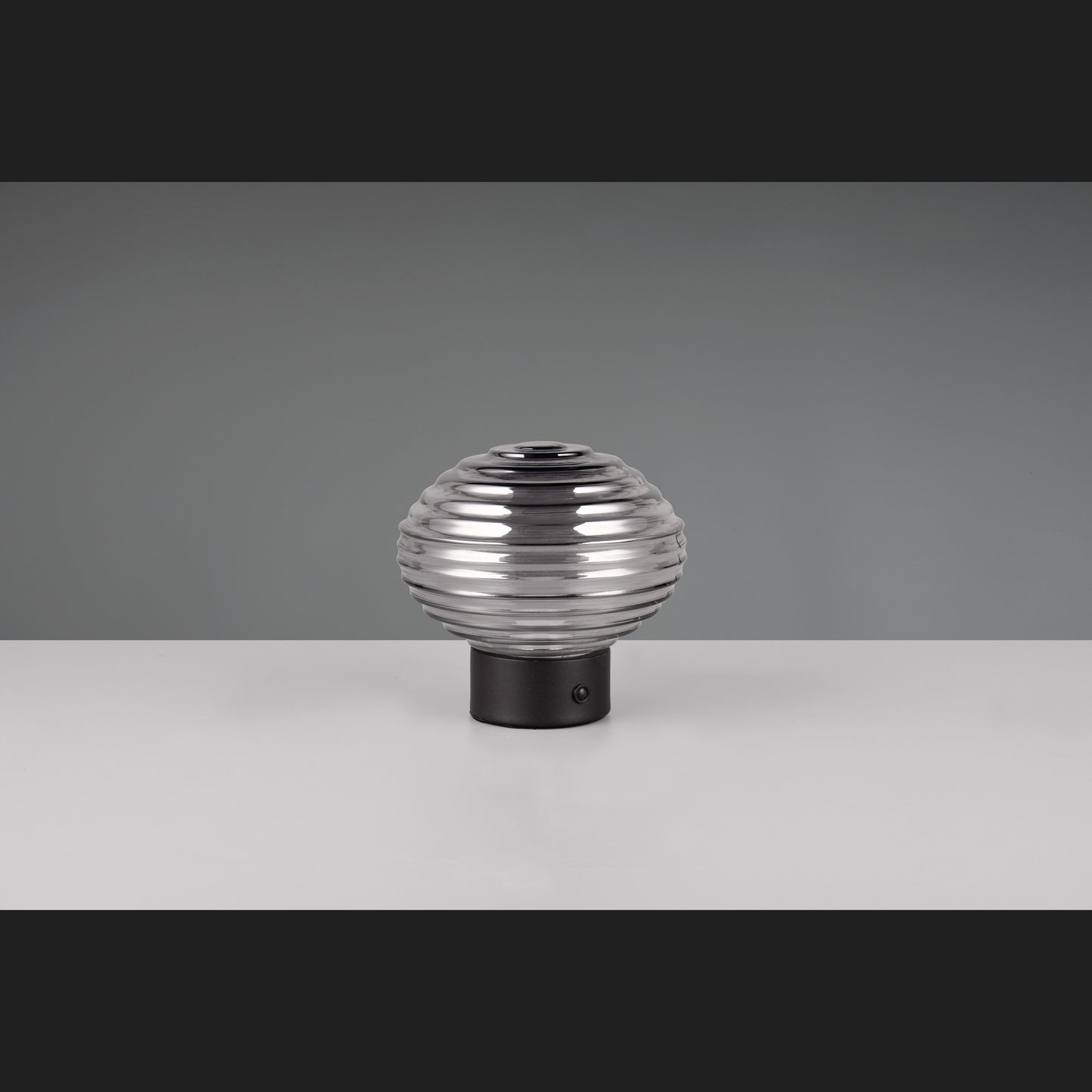 Earl  - Table lamp - Smoke - Reality