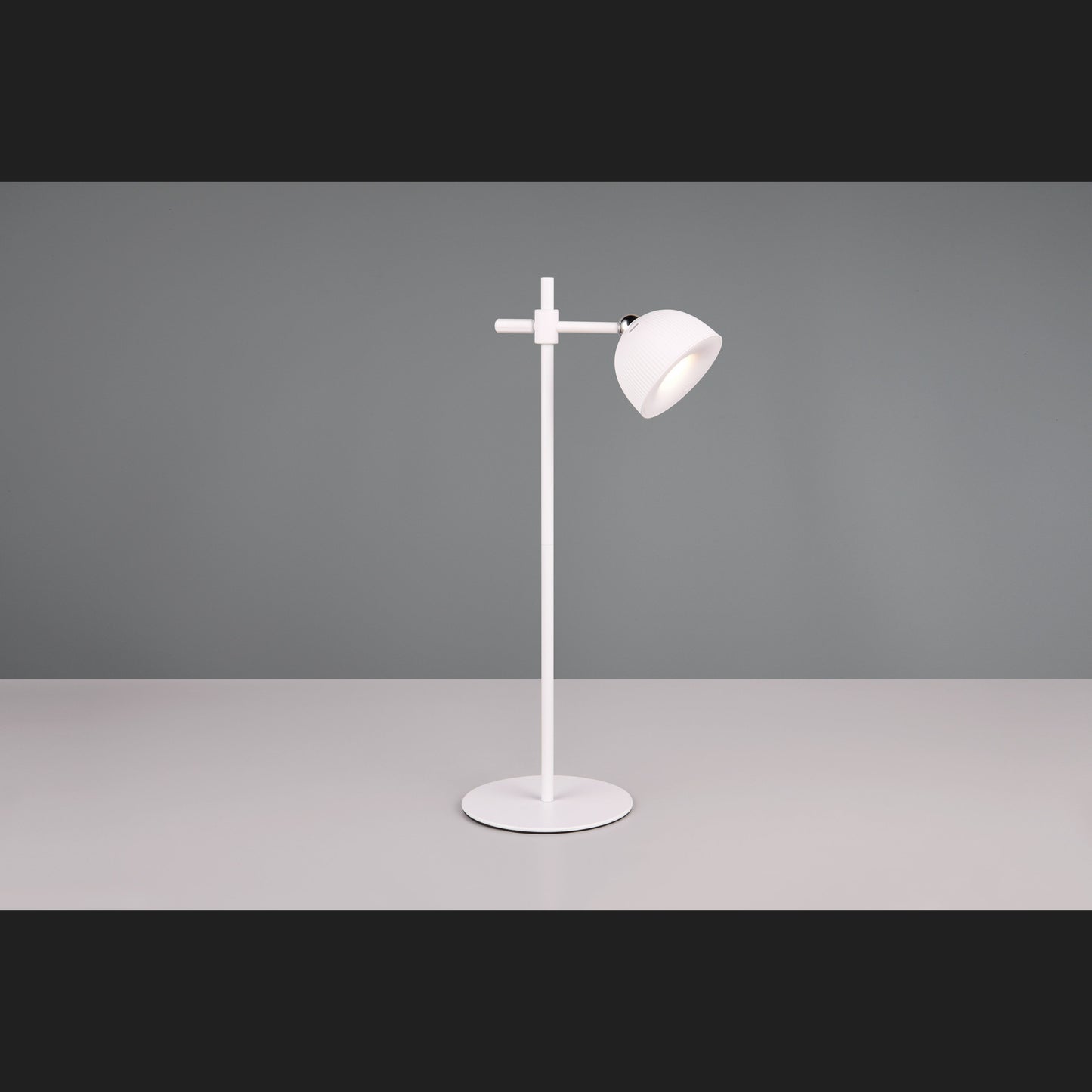 Maxima  - Table lamp - White - Reality