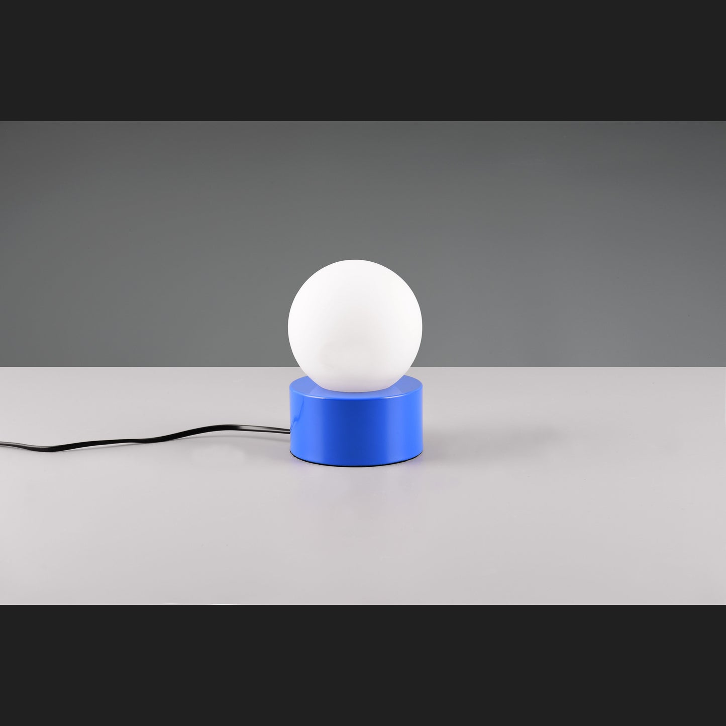 Countess  - Table lamp - White - Reality