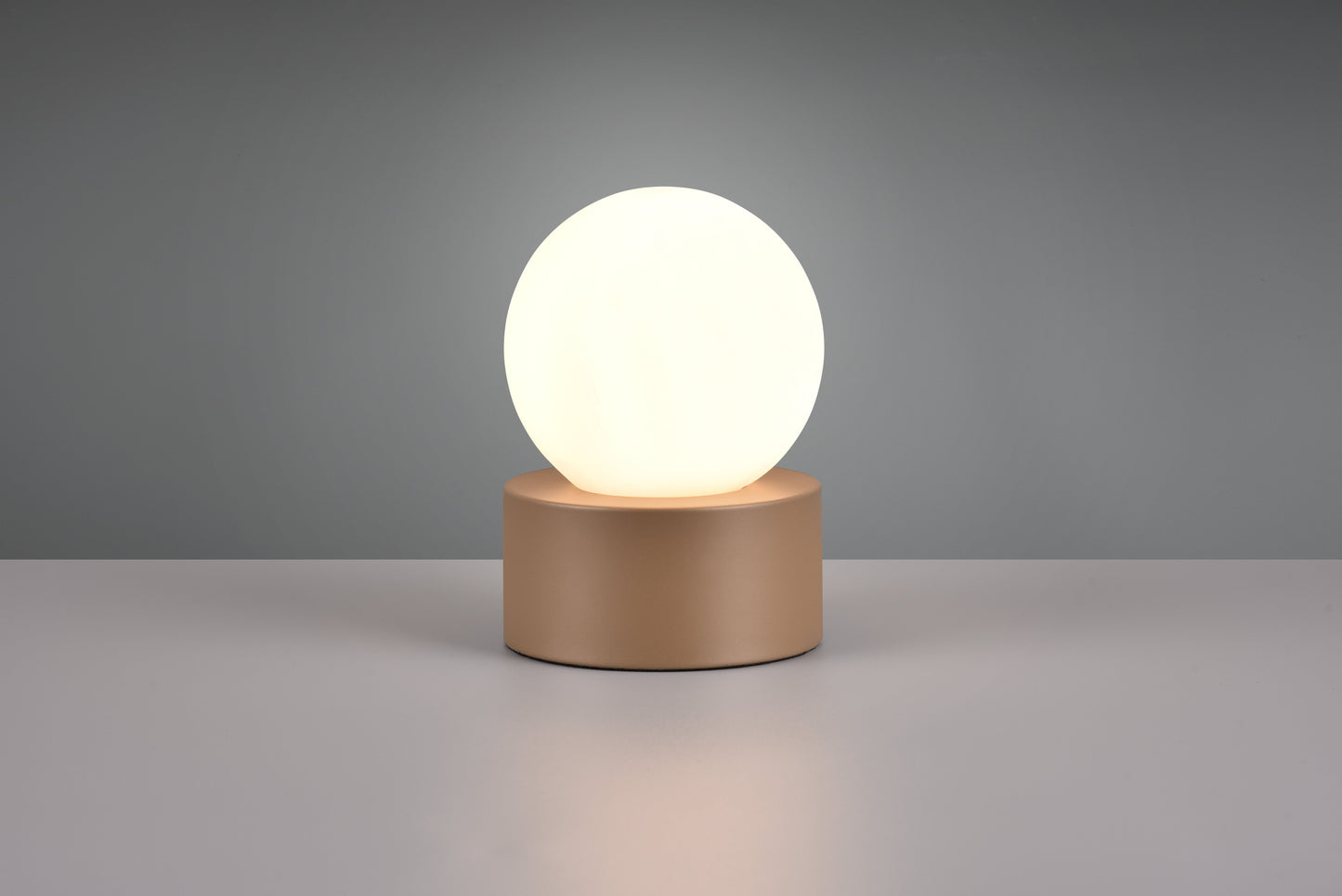 Countess  - Table lamp - White - Reality