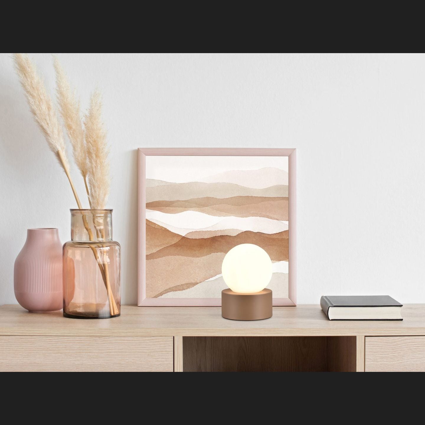Countess  - Table lamp - White - Reality