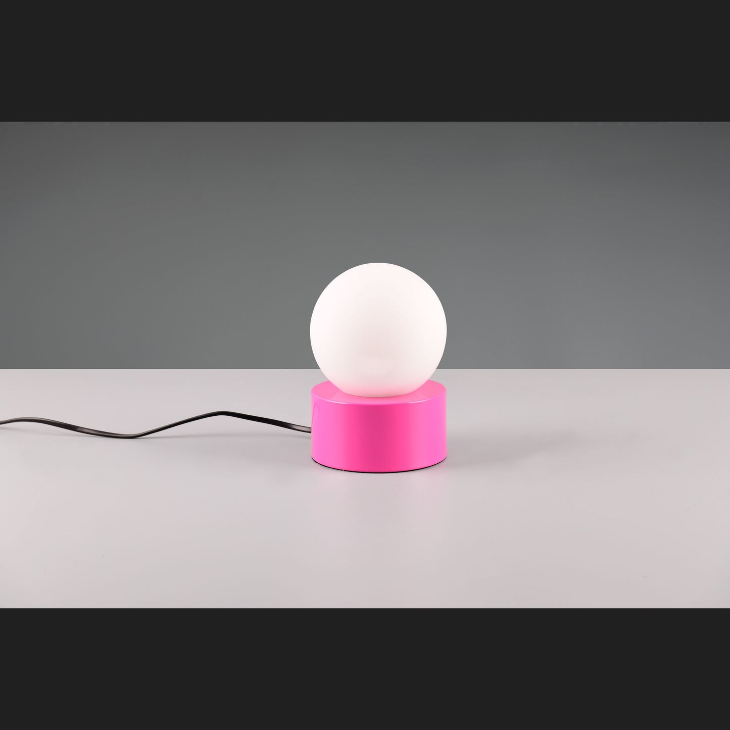 Countess  - Table lamp - White - Reality