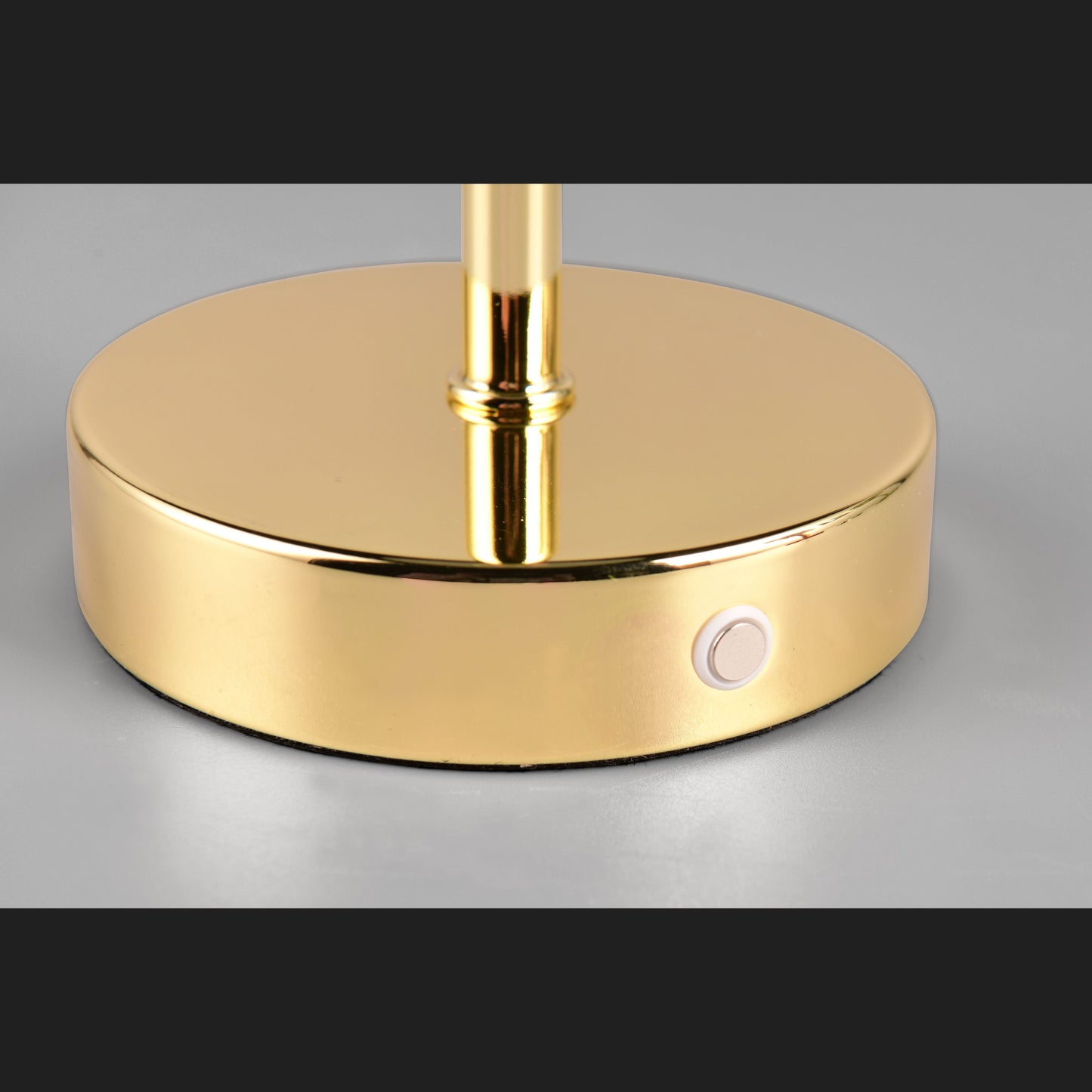Jeff  - Table lamp - Brass Polished - Reality
