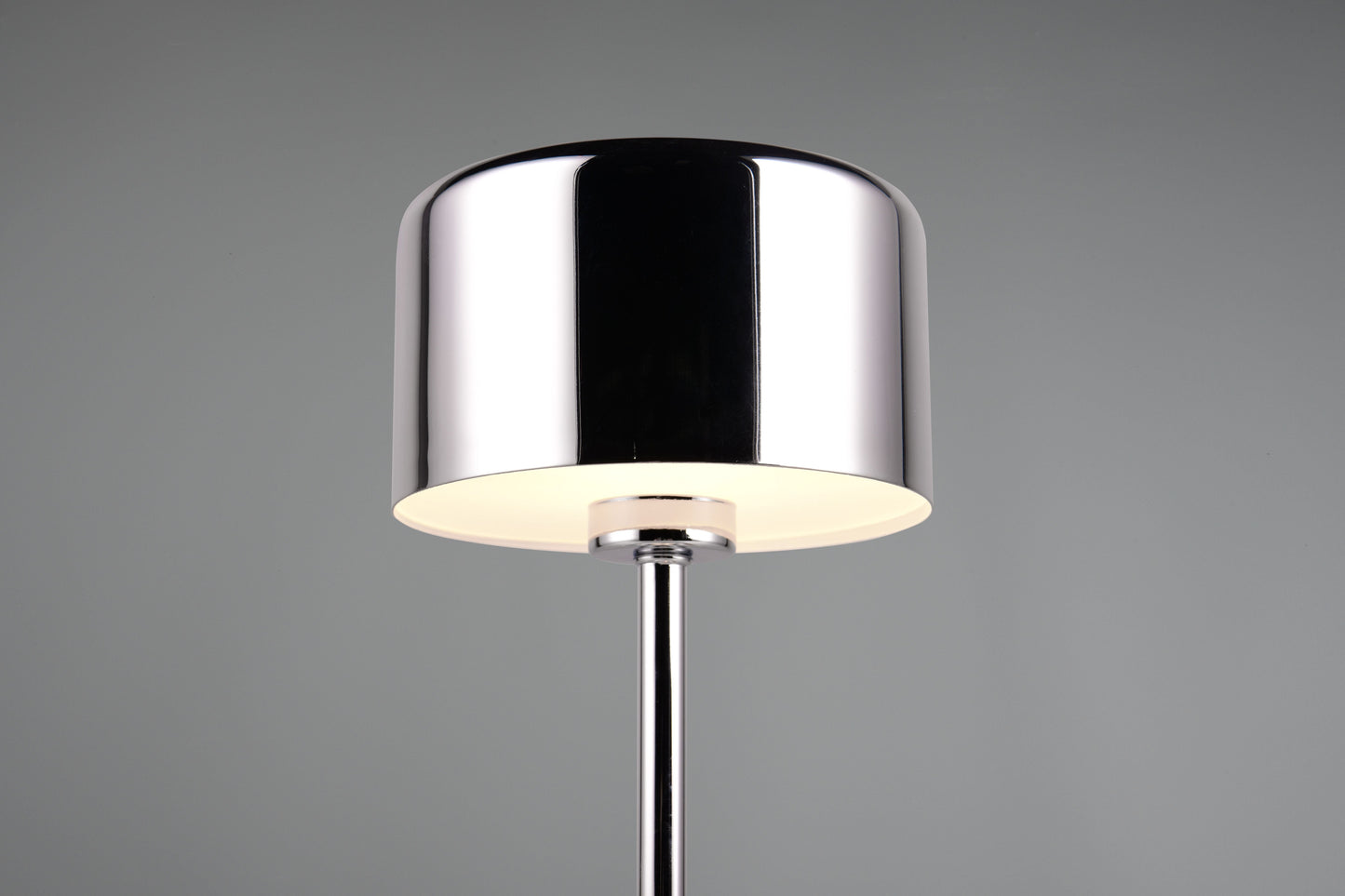 Jeff  - Table lamp - Chrome - Reality