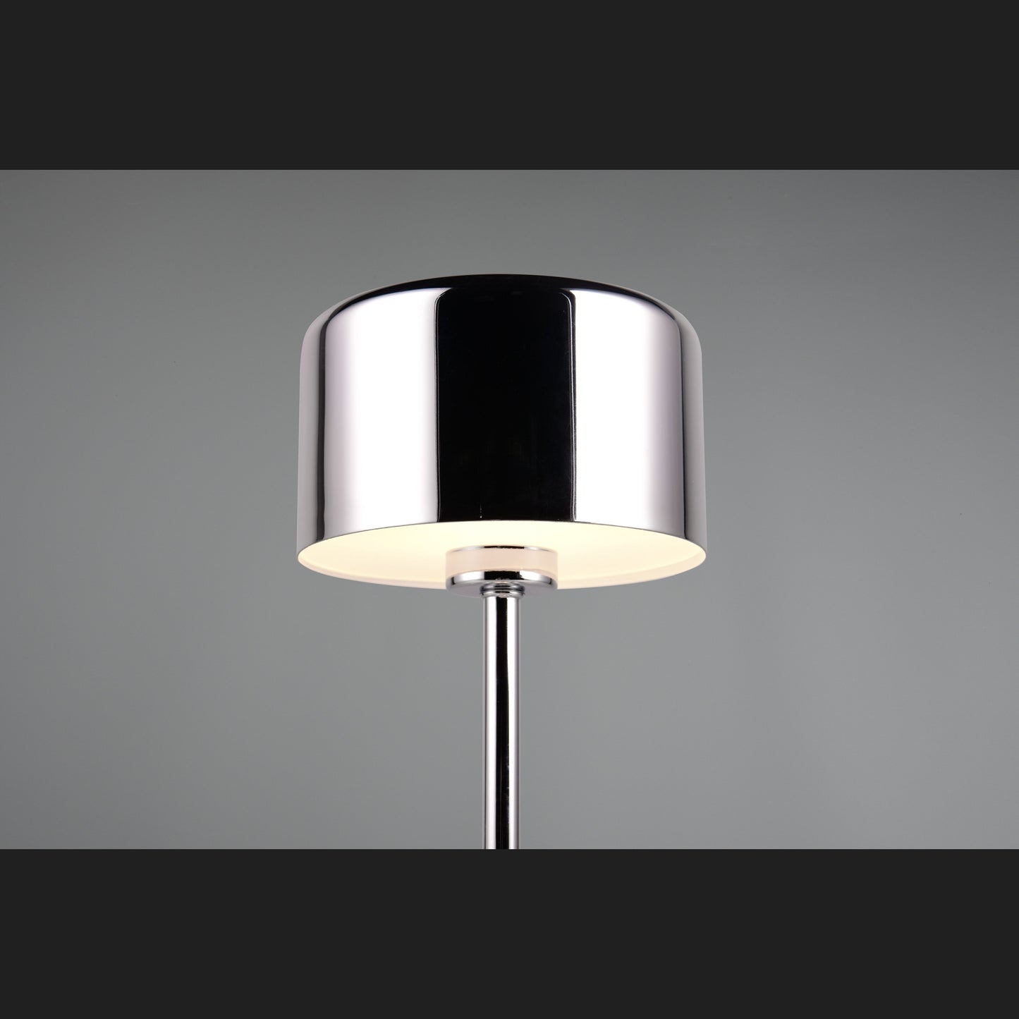 Jeff  - Table lamp - Chrome - Reality