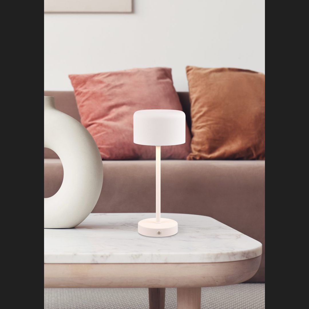 Jeff  - Table lamp - White Matt - Reality