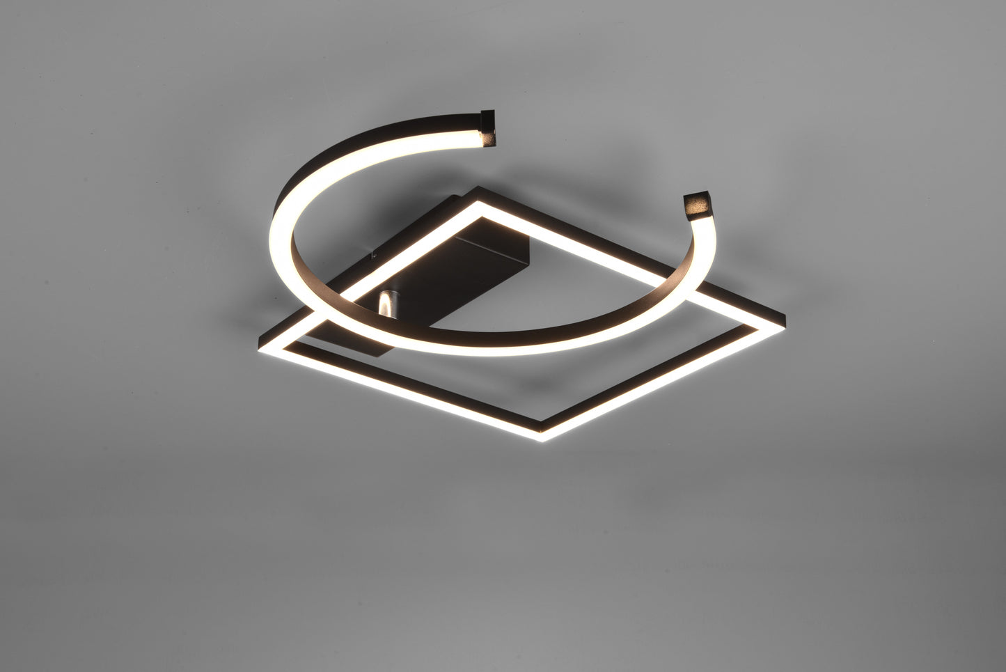 Pivot  - Ceiling lamp - Black Matt - Reality