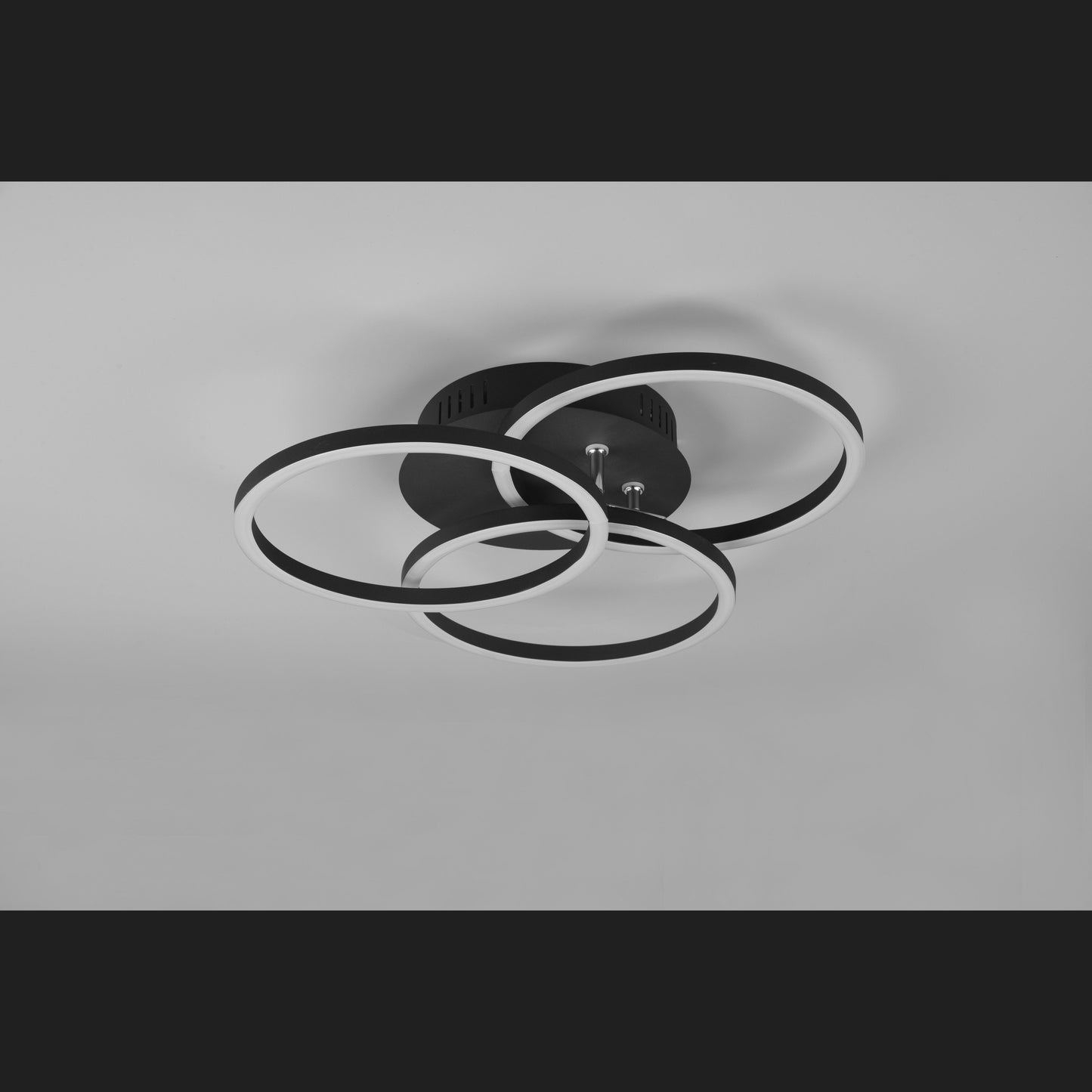 Circle  - Ceiling lamp - Black Matt - Reality