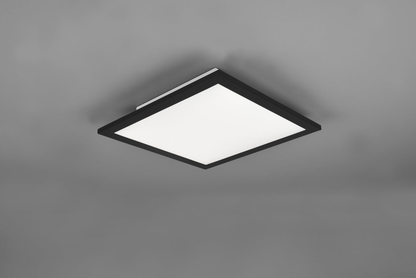 Gamma  - Ceiling lamp - Black Matt - Reality